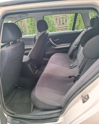 BMW Seria 3 cena 18000 przebieg: 311830, rok produkcji 2009 z Białystok małe 79
